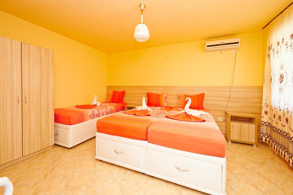 Viva Beach Hotel Πομόριε Δωμάτιο φωτογραφία